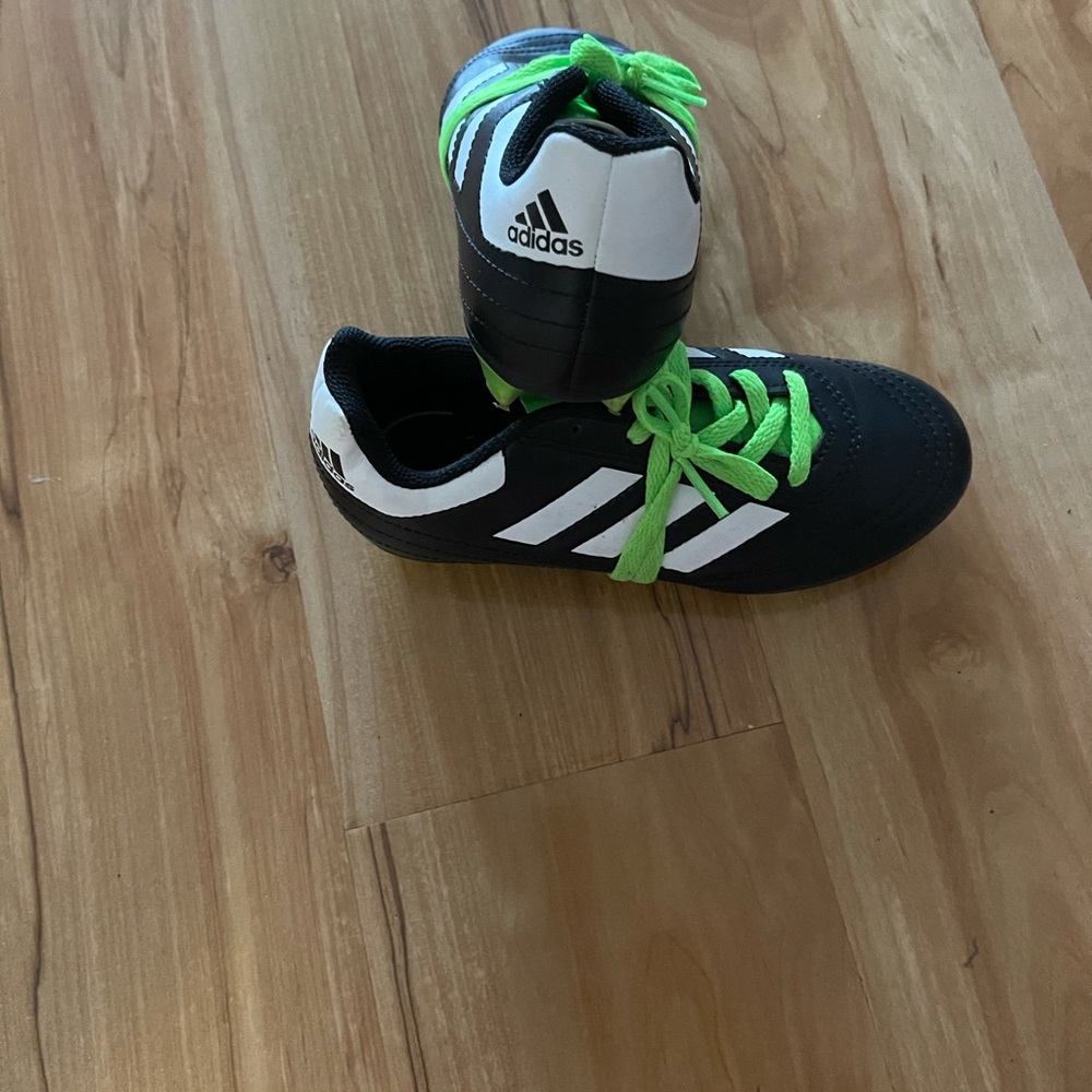 adidas boot - Picture 2 of 4